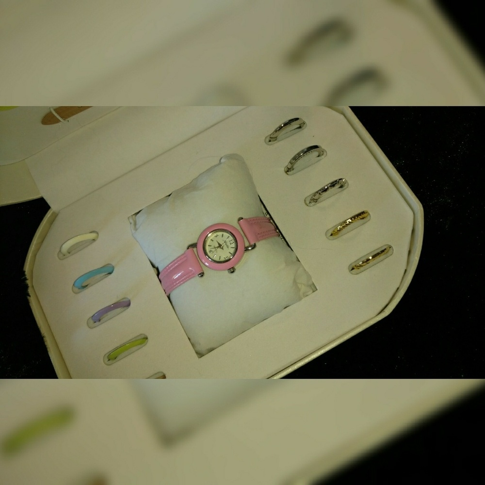 Watch Gift Set - Picture 2 of 4